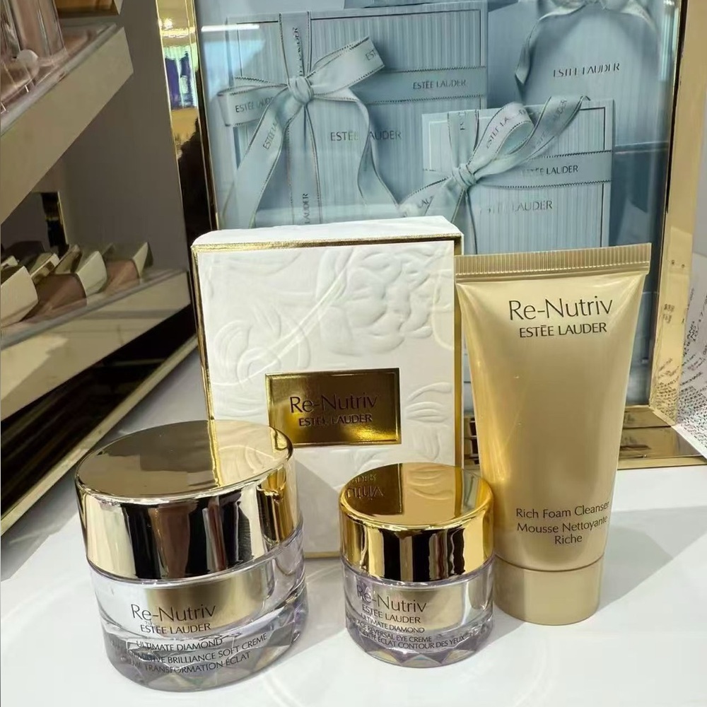 NEW Estée Lauder Re-Nutriv Ultimate Diamond Discovery Gift Set ($260 value)